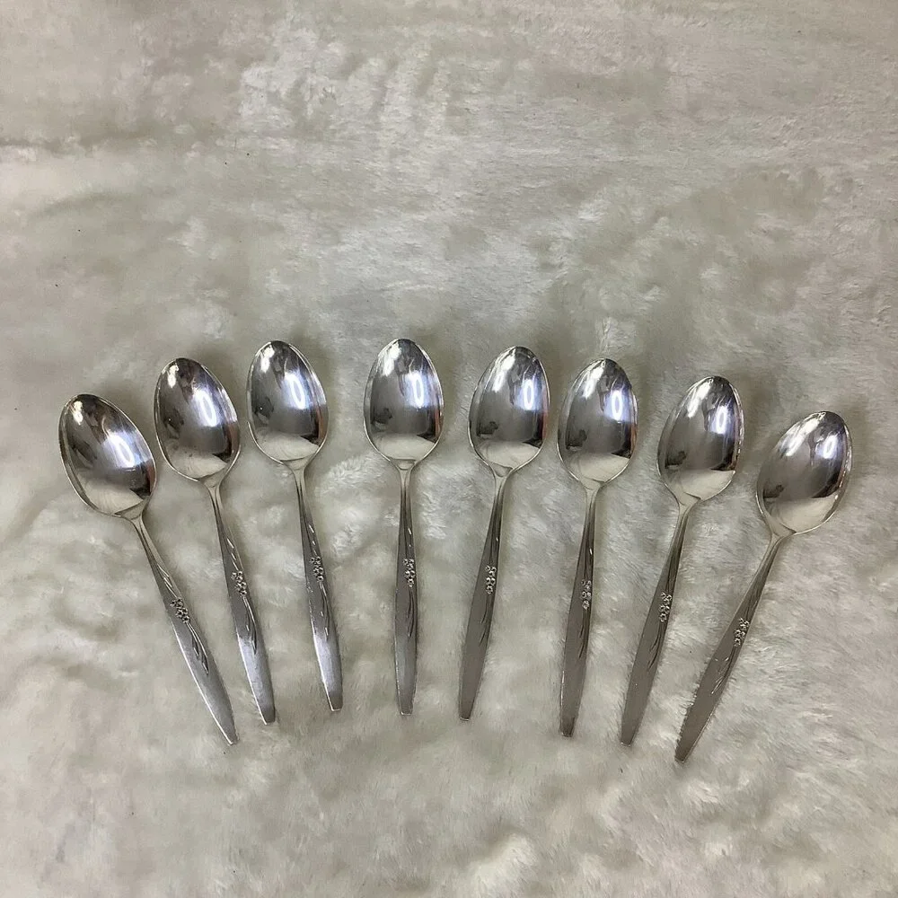 Oneida Silverplate Enchantment‎ Gentle Rose 1960’s Flatware 8 Pc Lot Tablespoons